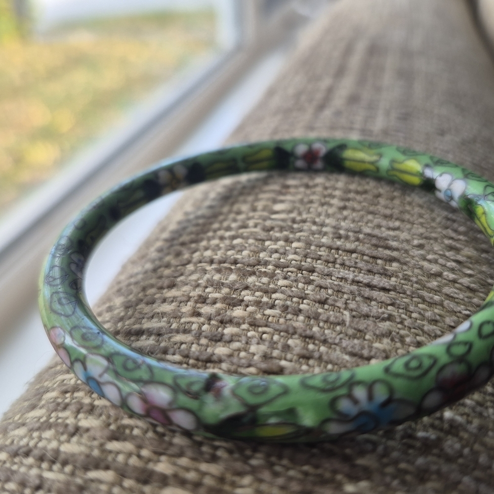 Floral Green Bangle Bracelet - Picture 2 of 8